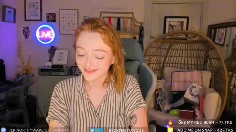 Snapshot of beckthetongue chatting on October 9, 10:25 pm Beck the tongue online show from October 9, 10:25 pm