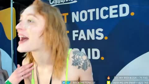 Snapshot of beckthetongue chatting on October 24, 10:06 pm Beck the tongue online show from October 24, 10:06 pm