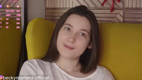 BeckyMartens come join me on    while im offline here  online show from February 27, 4:34 am