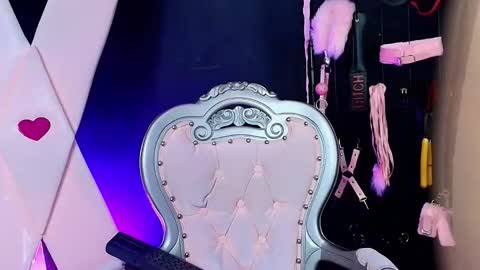 bela_sophie_ online show from February 3, 10:56 pm