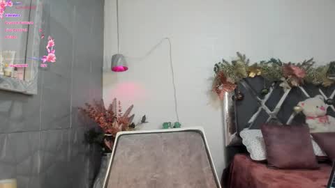 belinamartin online show from December 18, 11:42 pm