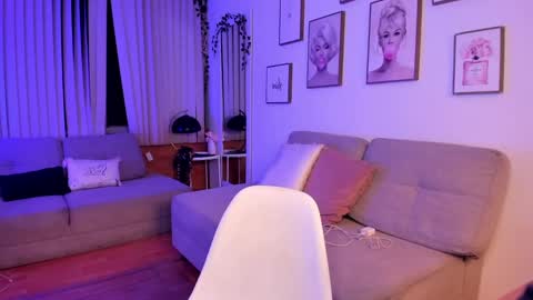 Onlyfans isa bella 23 online show from September 10, 11:27 pm