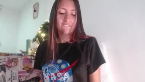 Bella Marlowe online show from December 23, 12:14 am