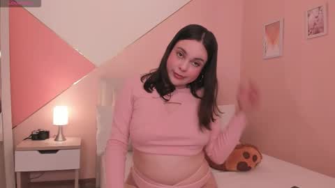 Bella Rouse online show from October 27, 11:21 pm