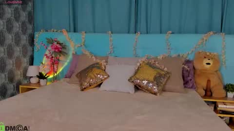 Bella online show from October 27, 12:06 am