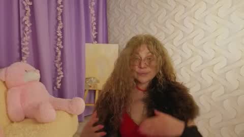 Bella online show from February 17, 4:17 pm