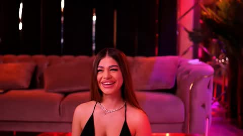 Bella online show from March 1, 7:02 pm