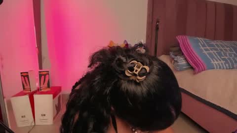 Bella online show from February 20, 6:24 pm