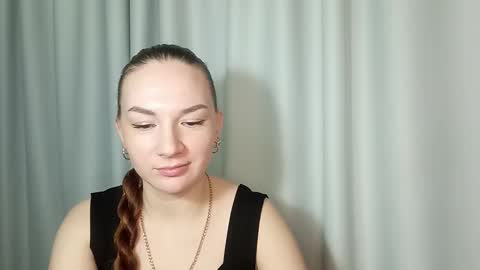 belle_fiesta online show from February 10, 9:18 pm