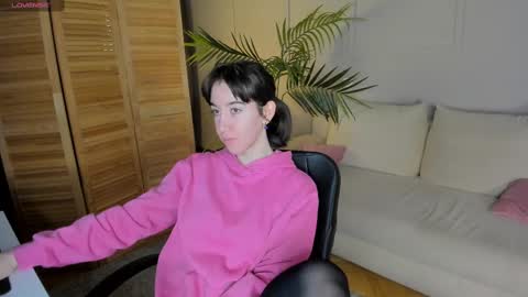 Bella online show from February 28, 2:20 am