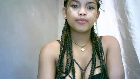 bellibellah online show from March 2, 7:15 am