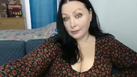 Snapshot of beluckynow chatting on January 22, 2:14 pm beluckynow online show from January 22, 2:14 pm