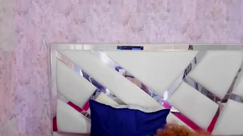 benny_wilson online show from November 12, 4:10 am