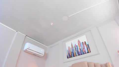   online show from February 25, 10:14 am