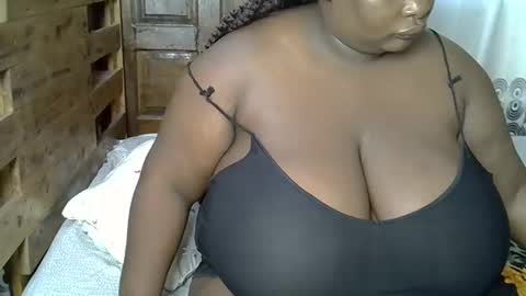 Snapshot of bigchocotities chatting on January 29, 5:40 am bigchocotities online show from January 29, 5:40 am