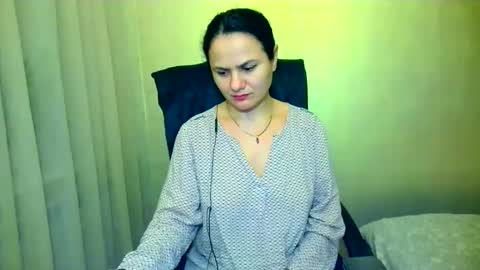 DOM NIKA online show from February 19, 10:31 pm