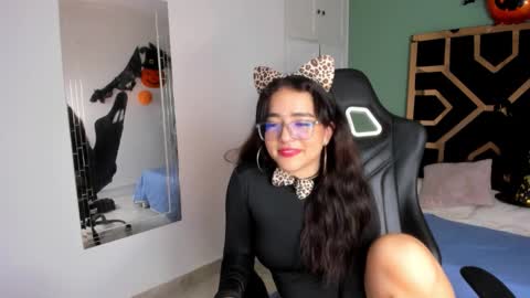 Billie online show from October 16, 9:17 pm