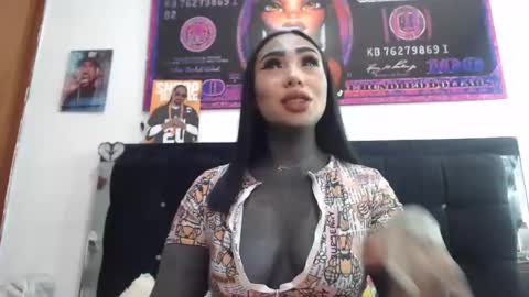 karenth soto online show from February 26, 12:09 am