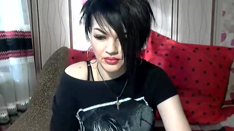 black_hot_01 online show from February 19, 6:55 am