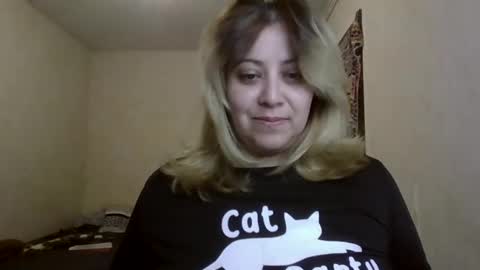 Johana S online show from March 8, 6:14 pm