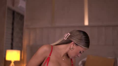 BlairSanders online show from October 6, 6:45 pm