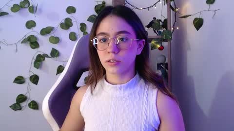   online show from February 6, 11:53 am