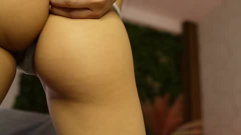 blondie_muller online show from September 12, 9:33 pm