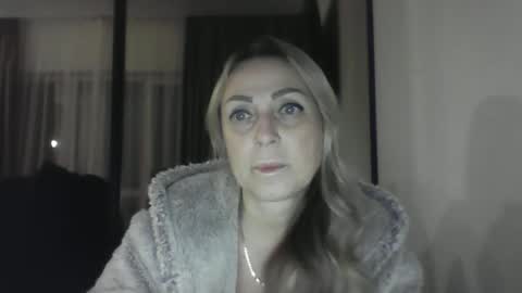 Iren online show from November 20, 9:05 pm