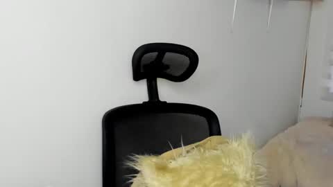 bloom_flower1 online show from December 19, 12:08 pm