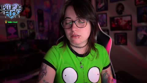 Blue online show from December 13, 1:37 am