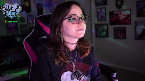 Blue online show from January 10, 1:42 am