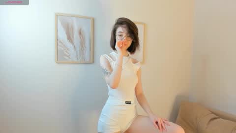 Bondicca online show from October 14, 2:08 pm