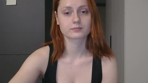 Snapshot of bonne_chance chatting on March 6, 1:48 am bonne_chance online show from March 6, 1:48 am