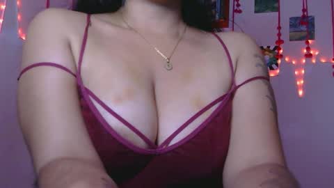 Bonnie online show from February 3, 12:10 am