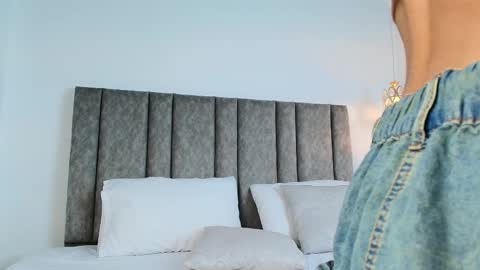 Bonnie online show from November 29, 9:46 am