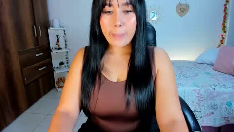 sofia  online show from February 17, 2:22 am