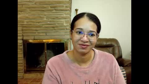 Queen Bon Vivantt online show from November 10, 2:01 pm