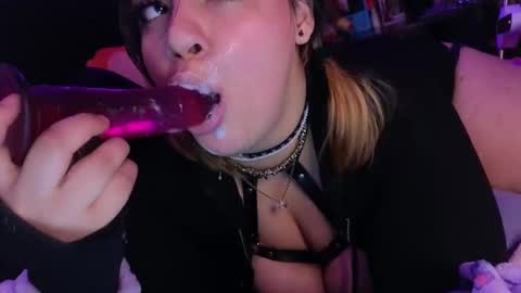 Snapshot of booboosperfectfacefuck chatting on March 12, 6:07 am Nova  sub to my fan club for free pms and sexy sloppy videos  online show from March 12, 6:07 am