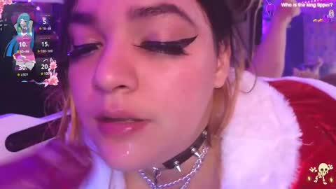Snapshot of booboosperfectfacefuck chatting on December 8, 2:07 am Nova  sub to my fan club for free pms and sexy sloppy videos  online show from December 8, 2:07 am