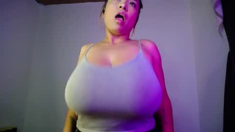 KIM     online show from October 3, 3:55 am