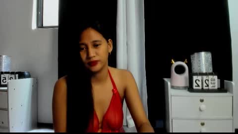 TYRA online show from February 24, 5:09 am