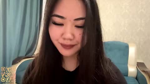 Aypril   online show from October 31, 7:12 am