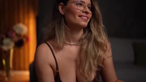 Alex online show from November 20, 5:30 am