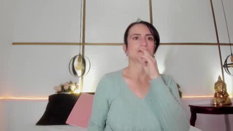 MeganBeaked online show from October 27, 11:28 am