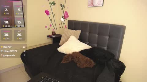 Brenda online show from September 13, 8:28 pm