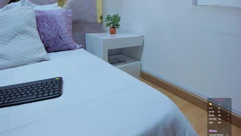 Brianna  online show from October 30, 11:55 am