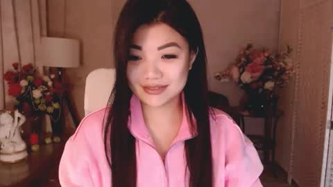 briannamenson online show from December 5, 12:17 pm