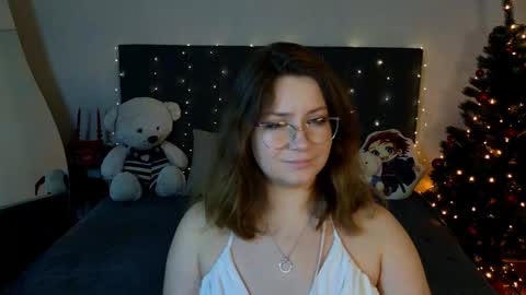 briarwynn online show from December 14, 11:10 pm