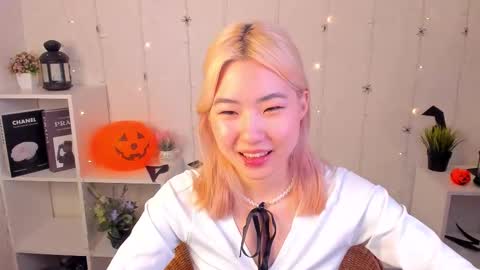 Bridget online show from October 30, 6:16 am