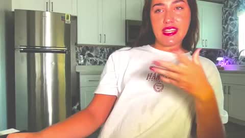 BABY B online show from September 30, 2:12 pm